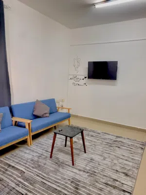 سكن للموظفات و الطالبات...