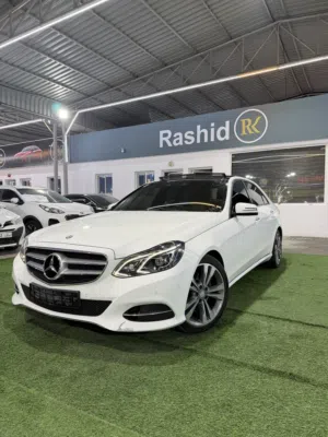 Mercedes- E300 - Benz E-Class (W212) E300 Avantgarde W212