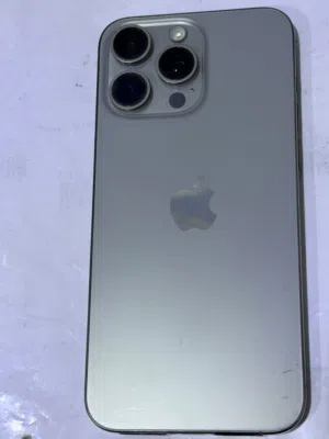 Apple iPhone 15 Pro Max 256 GB in Basra