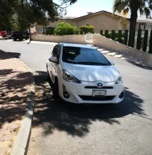 Used Toyota Prius in Amman