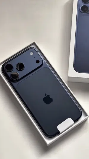 Apple iPhone 17 Pro Max 256 GB in Central Governorate