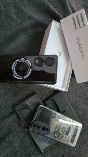 Honor Honor 90 256 GB in Al Dakhiliya