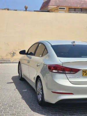 Hyundai Elantra 2017 – Full Option