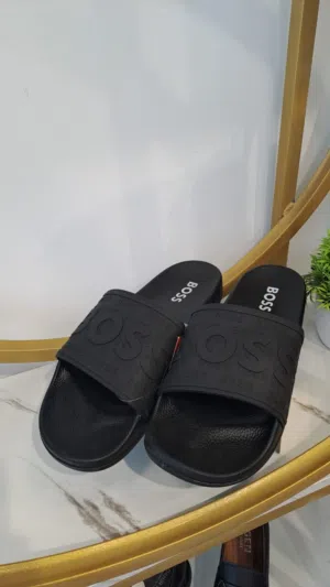 شبشب BOSS لون أكحل