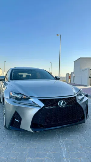 Used Lexus IS in Sharjah
