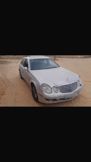 محرك وكمبيو مرسيدس صدر حمامة للبيع