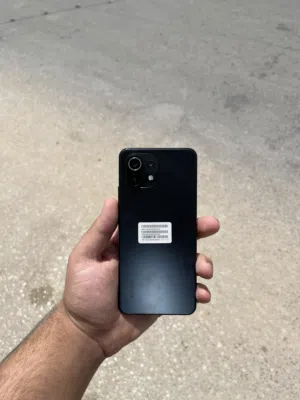 Xiaomi Mi 11 Lite 5G 128 GB in Tripoli