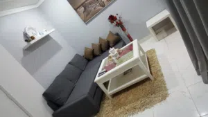 مطلوب لمشاركه سكن شقه غرفه وصاله وحمام ومطبخ بالعارضيه السكنيه