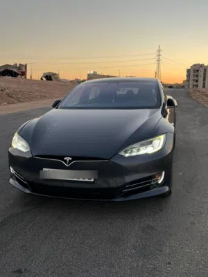 Used Tesla Model S in Amman