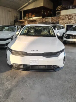 كيا K3 موديل 2025 زيرو خليجي أرقام بغداد ضمان شركة نم السعر ممتاز محرك 4 سلندر
