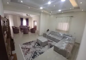 شقة نادرة للإيجار في المستثمرين الجنوبية – التجمع الخامس