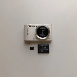Samsung WB30F Digital Camera