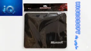 ماوس باد Microsoft H-1 الاحترافي: يجي باللون الأسود الملكي وبحجم مثالي،