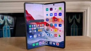 القابل للطي HONOR Magic V3 للبدل فقط علىS25Ultra