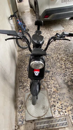 دراجه شحن كهربائية مستعمله