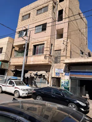 4 Floors . 90 m2 . Landlord2