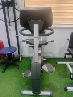 للبيع بسكليت رياضي مستعمل بحالة ممتازة