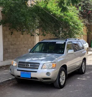 Used Toyota Highlander in Sana'a