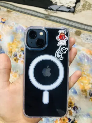 Apple iPhone 13 128 GB in Basra