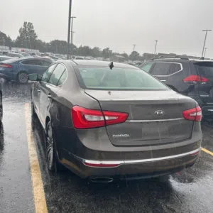 Used Kia Cadenza in Tripoli