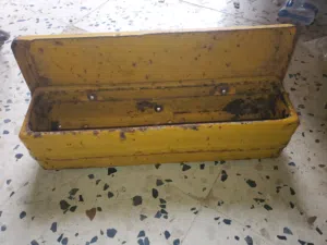 صندوق عدة لجرار