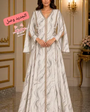 فساتين ملكيه بتفصيل راقي