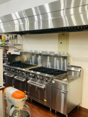 Kitchen Equipment's and Accessories for Hotels and Restaurants - معدات المطابخ و الفنادق و للمطاعم