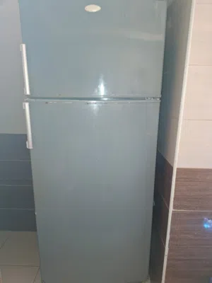 ثلاجة مستعملة