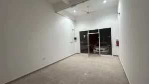 Shop for rent in barka
