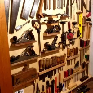 tools seller .