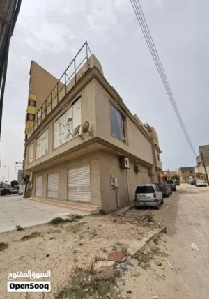 مبنى استثماري مميز للبيع في دائري زريع