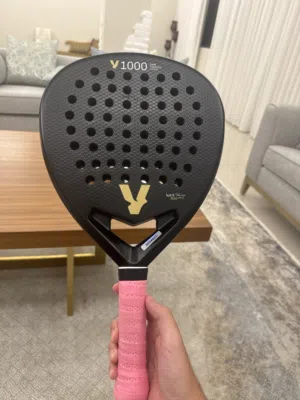 مضرب بادل volt 1000