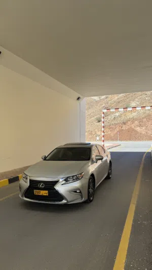 Used Lexus ES in Al Batinah