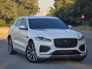 JAGUAR F-PACE R-DYNAMIC 2023 GCC // AWD // ORIGINAL PAINT // FULL CAR PPF // ACCIDENT FREE // 2KEYS