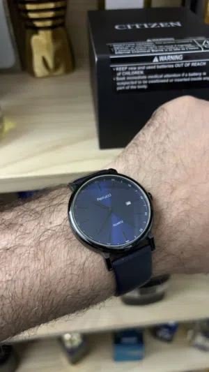 الماركة: فيروتشي (Ferrucci)كوارتز (Quartz) تعمل بالبطارية