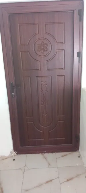 باب المنيوم فاخر إستعمال بسيط