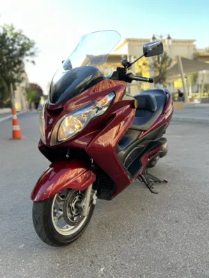 اسكوتر سوزوكي برجمان 400 سي سي 2009 نسخه امريكي .....