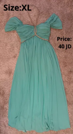 مجموعه فساتين للبيع