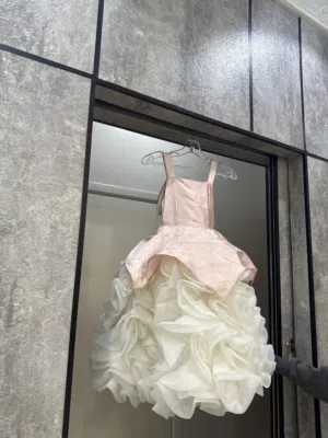 فستان للبيع