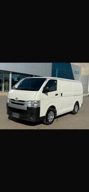 Used Toyota Hiace in Kuwait City