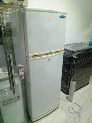ثلاجةويستبوينت نظيف تبريدممتازجدا