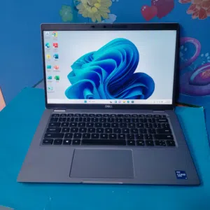 TOUCH SCREEN Core i7 16gb RAM 512gb ssd 11th Generation