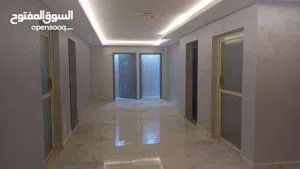 استوديو عائلي نظيف مفروش للإيجار الشهري