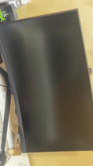 Samsung Odyssey G6 2k 240hz بسعر حرق !