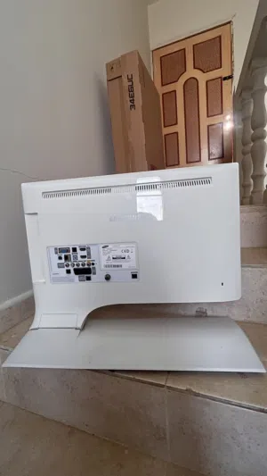 Samsung SyncMaster T24B750  شاشه سمارت تعمل بازرار لمس