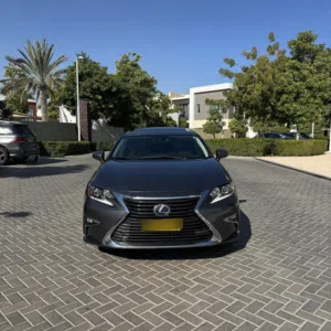 Used Lexus ES in Muscat