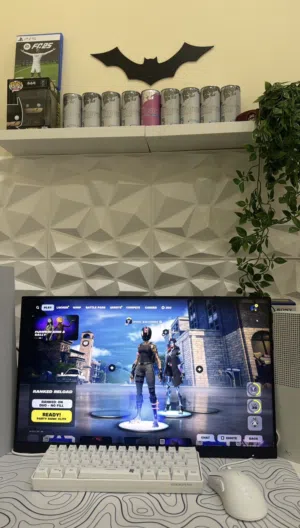 شاشة ألعاب AOC 24 بوصة 180Hz للبيع
