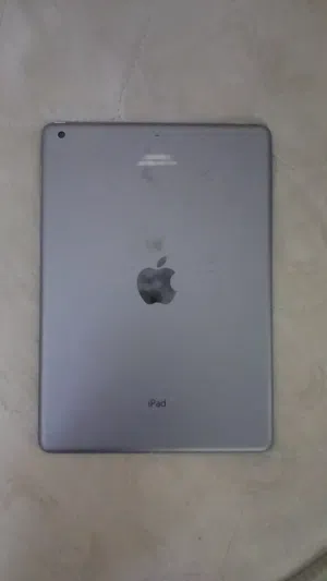 Apple iPad Air 32 GB in Muscat