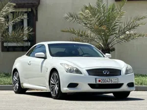 Infinity Q60 convertable v6 model 2016 FOR SALE