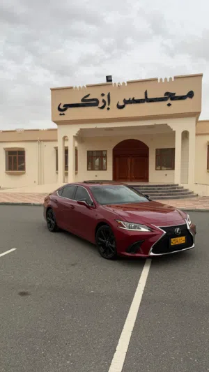 موديل 2019 ES350F لكزس